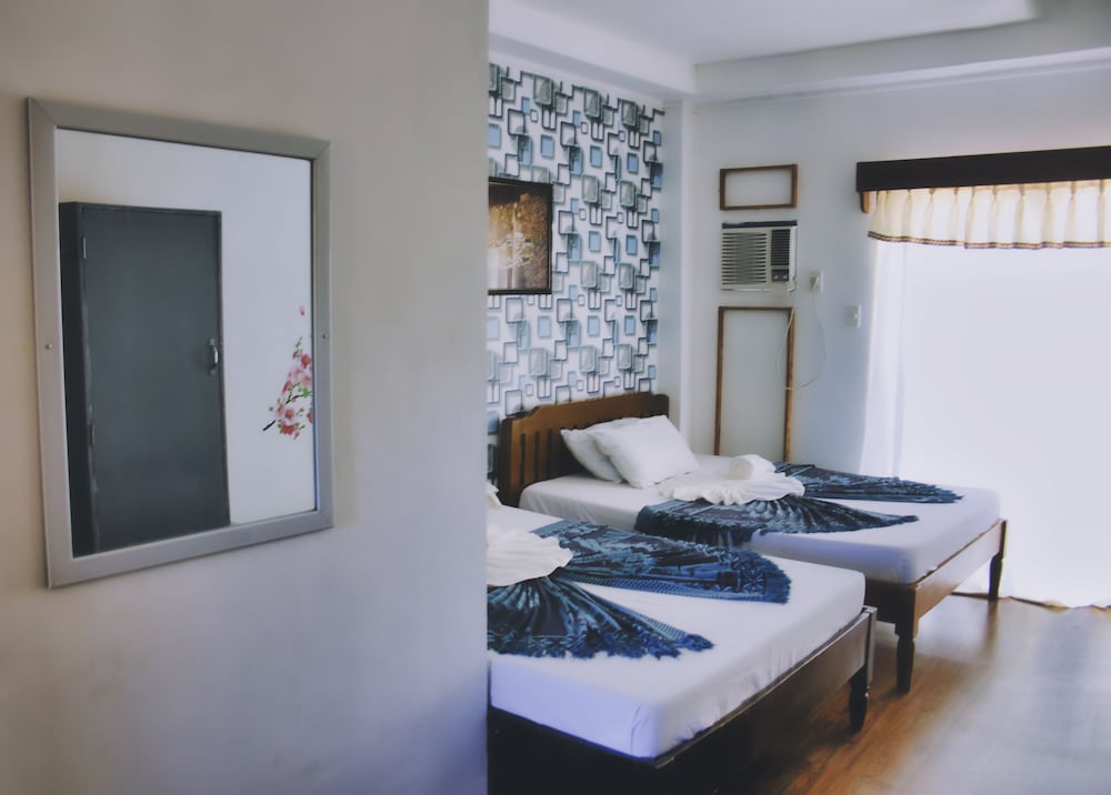 pagudpud rinnovati beach resort