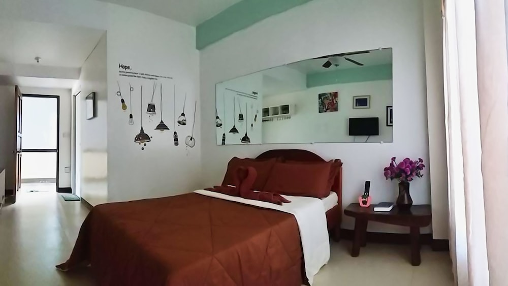 pagudpud rinnovati beach resort