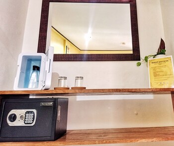 bulskamp inn adults only