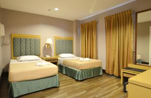 the windy ridge hotel manila