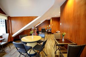 the windy ridge hotel manila