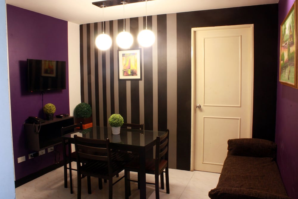 fredericks apartelle