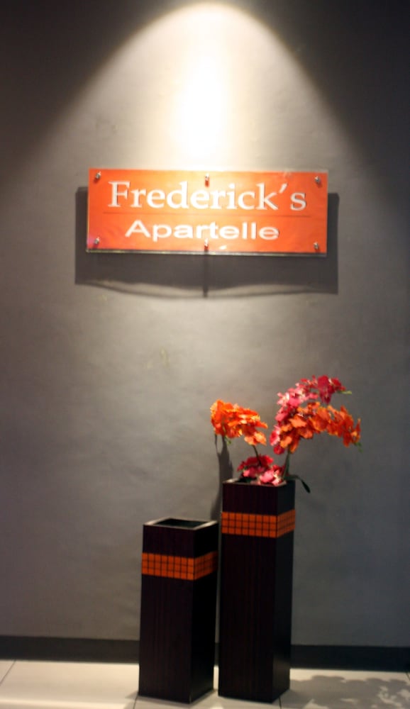 fredericks apartelle