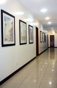 fredericks apartelle