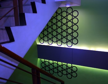 fredericks apartelle