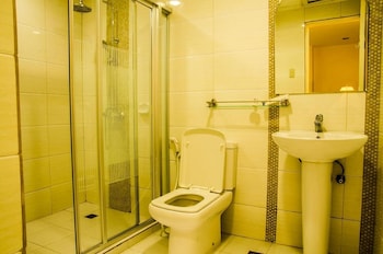 dreamwave hotel santiago city