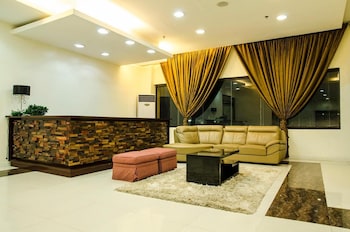 dreamwave hotel santiago city