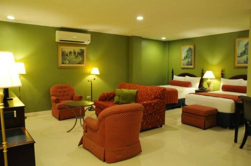 dreamwave hotel santiago city