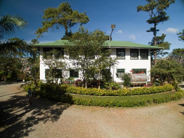 pine breeze cottages