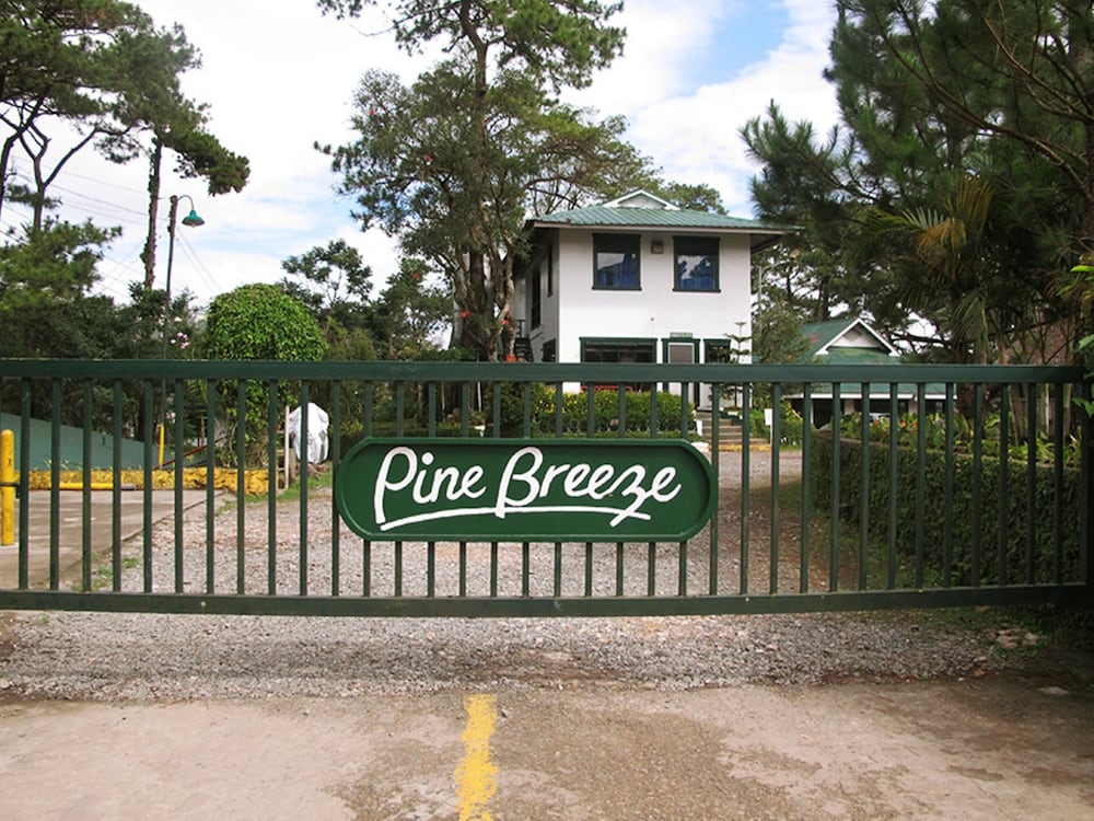pine breeze cottages