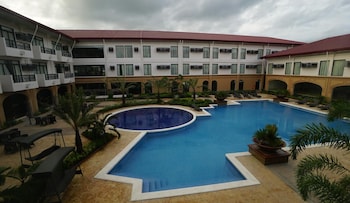 hotel oazis butuan