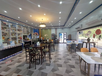 makiling onsen hotel