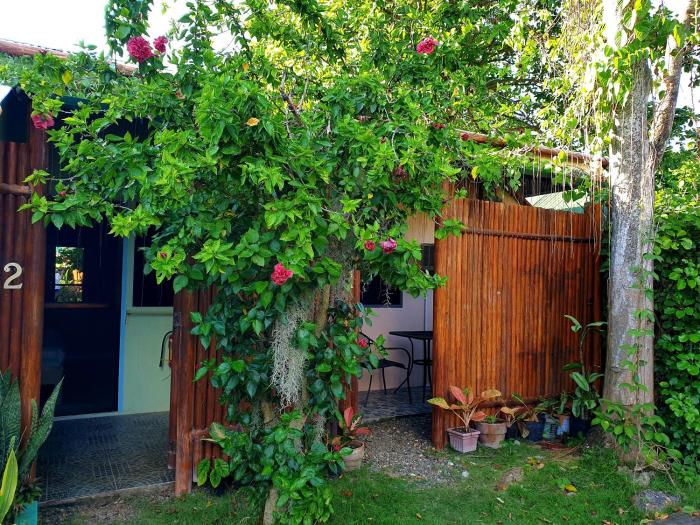 zen rooms mjs residences moalboal