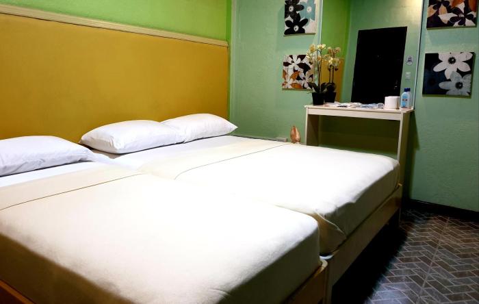 zen rooms mjs residences moalboal