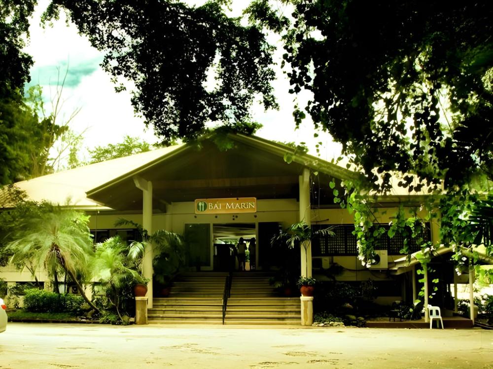 lisland rainforest resort