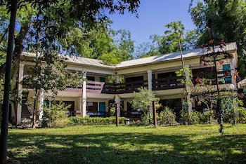 lisland rainforest resort