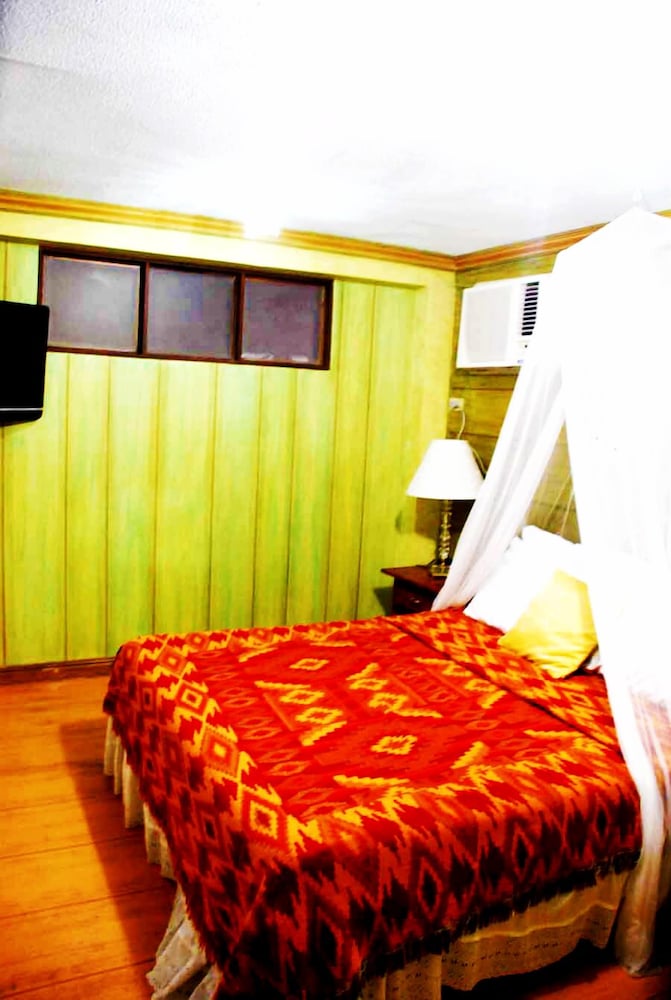 potipot gateway resort