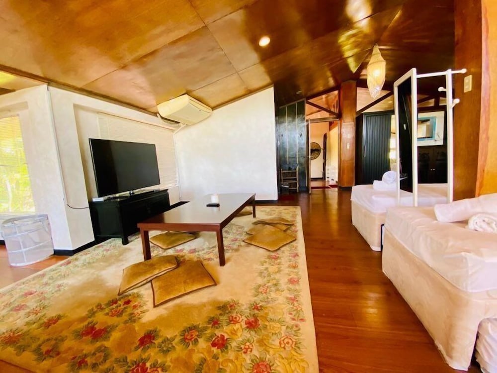 potipot gateway resort