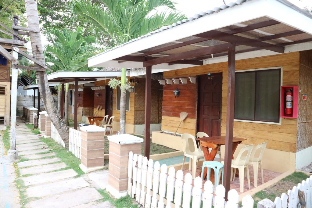 Dubay Panglao Beachfront Resort,On The Beach,3 star