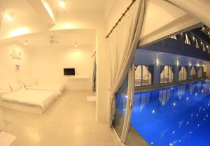coron bluewave hotel