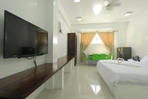 coron bluewave hotel