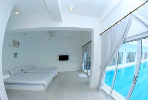 coron bluewave hotel
