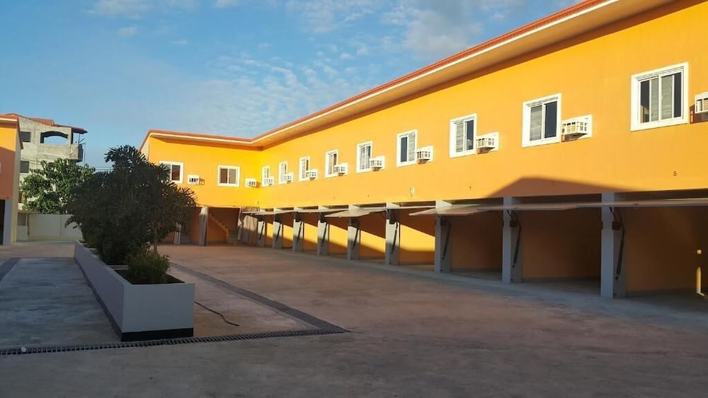 ukl ever resort hotel