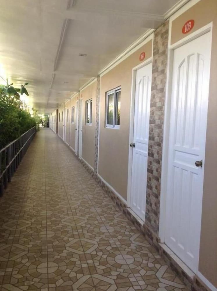 ukl ever resort hotel