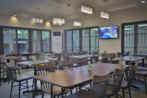 coron soleil express hotel