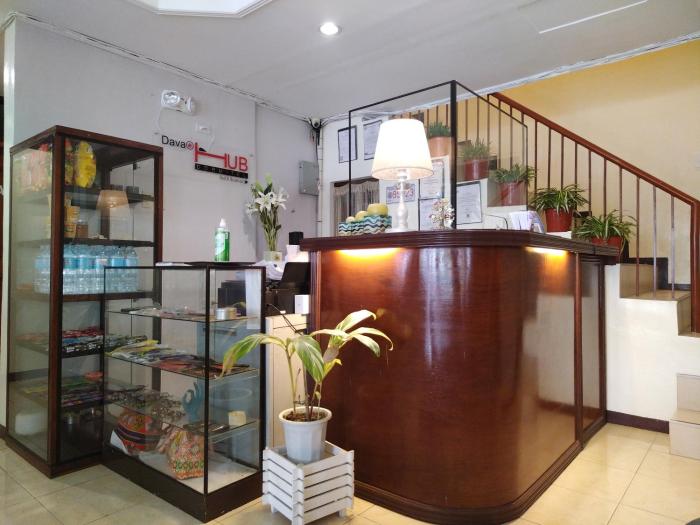 davao hub dormitel bed and breakfast