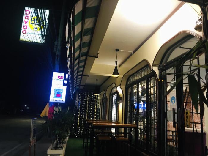 davao hub dormitel bed and breakfast