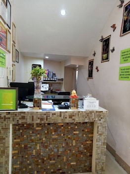 meaco royal hotel taytay