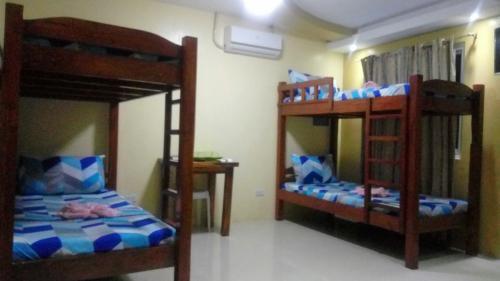 ea apartelle metro vigan hostel