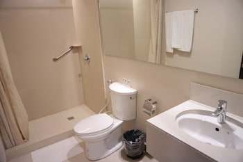 gt hotel jaro