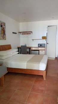 bluewaves beach house