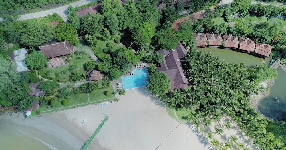 chez carole beach resort and spa