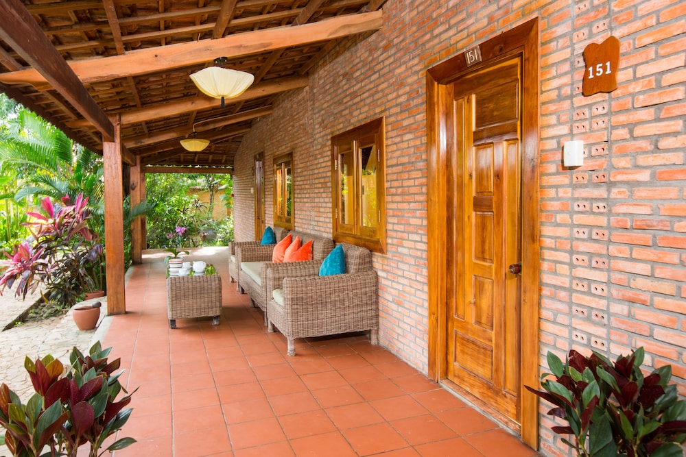 chez carole beach resort and spa