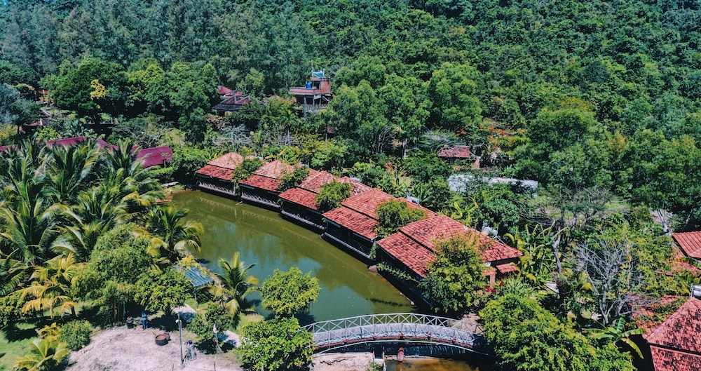 chez carole beach resort and spa