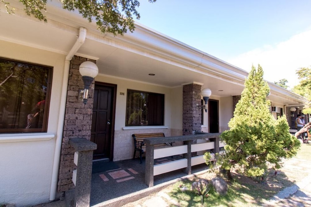 puerto de san juan beach resort hotel