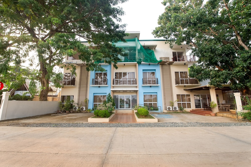 royale parc hotel puerto princesa palawan