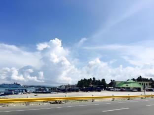 s e hotel and residence