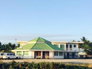 s e hotel and residence