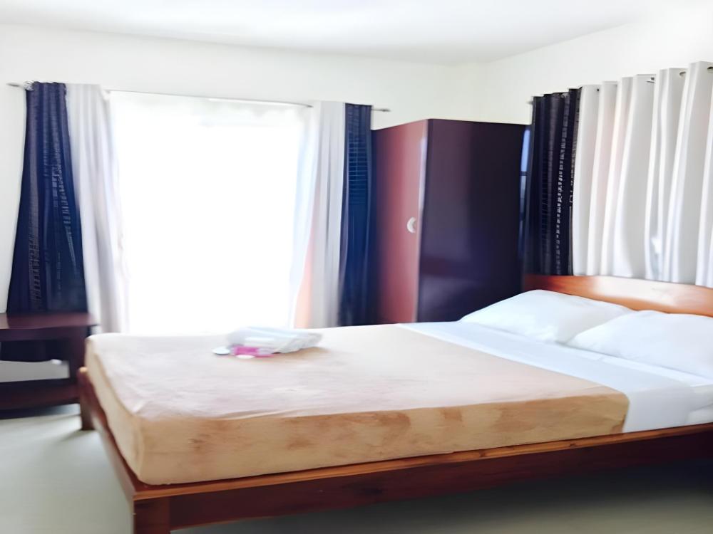 s e hotel and residence