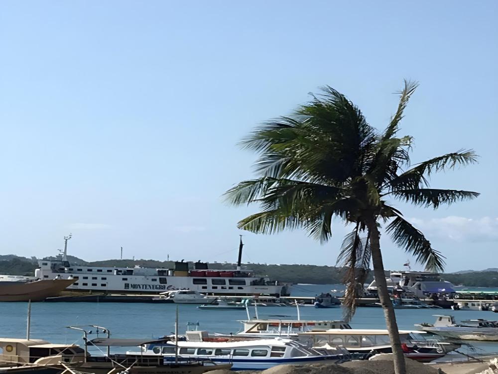 s e hotel and residence