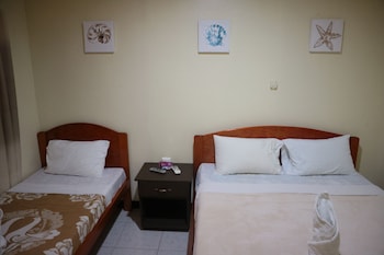 s e hotel and residence