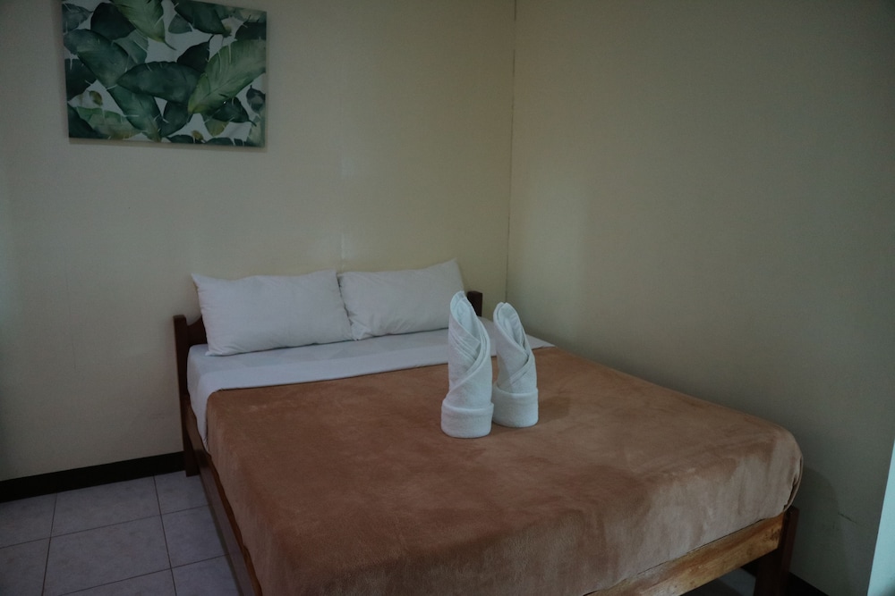 s e hotel and residence