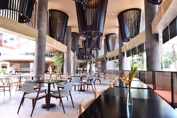 Hue Hotels And Resorts Boracay Managed By Hii,Boracay>>Balabag,4 star