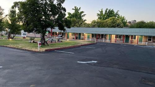 Jumping Frog Motel,Calaveras County>>Angels Camp,2 star