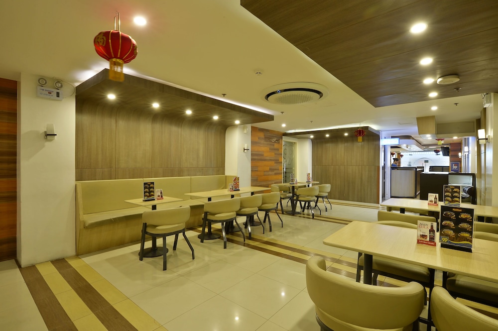 hotel 99 monumento caloocan