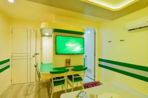 hotel 99 monumento caloocan